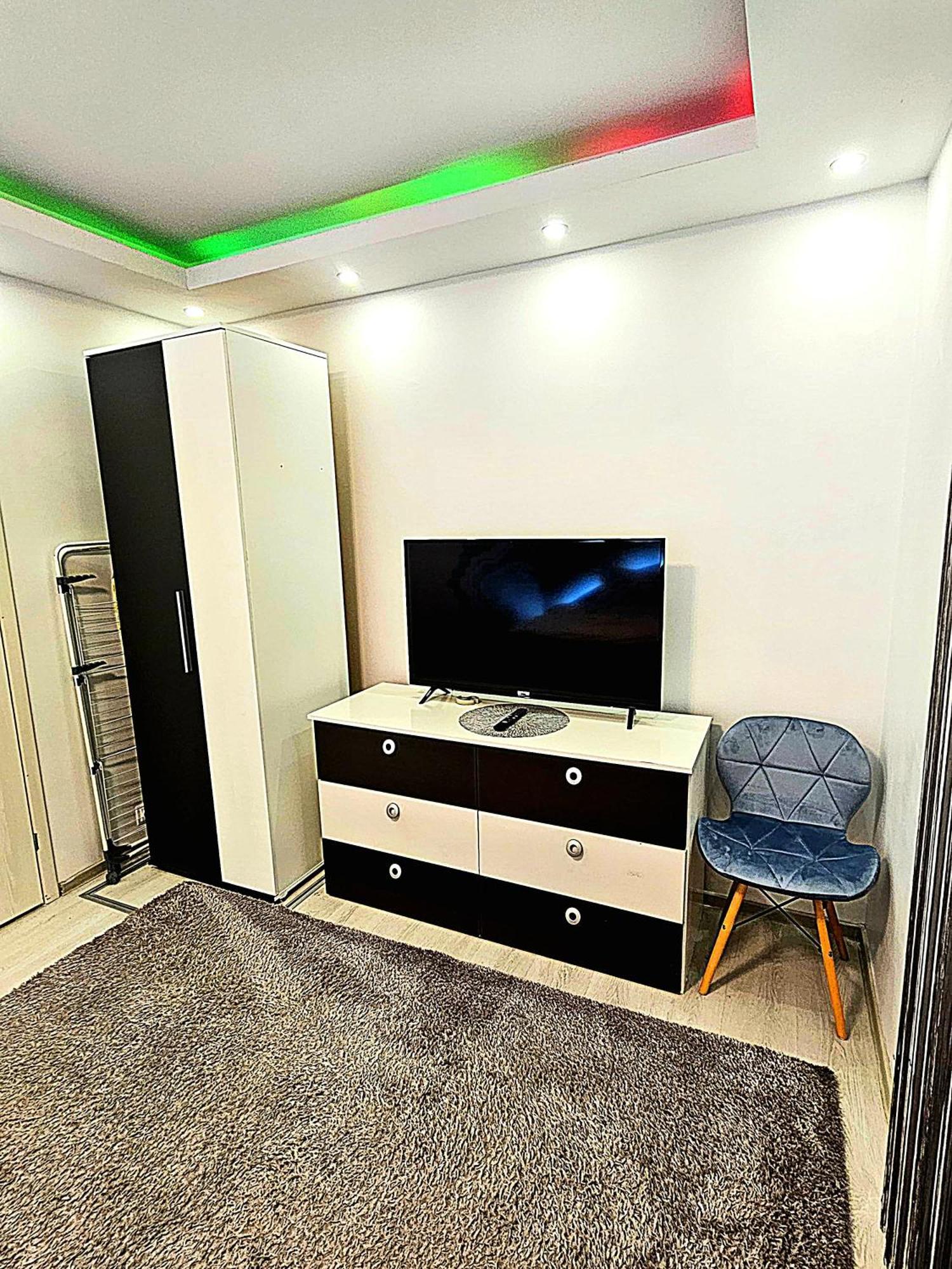 Luxury Paul Apartment Green, Private & Accessible Brasov Ngoại thất bức ảnh